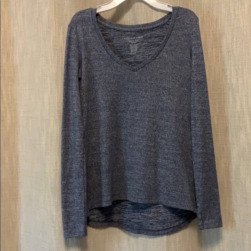 Blue V-Neck Long Sleeve T-shirt